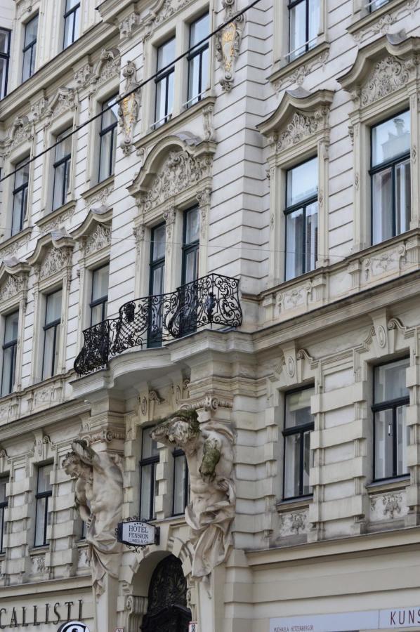 Hotel Pension Lumes - Self Check In Wien Eksteriør bilde